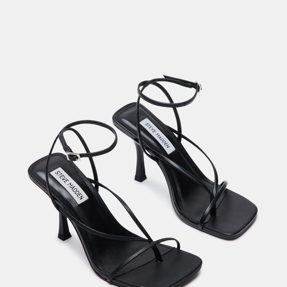 Steve Madden Black Heel Sandals - Picture 5 of 6